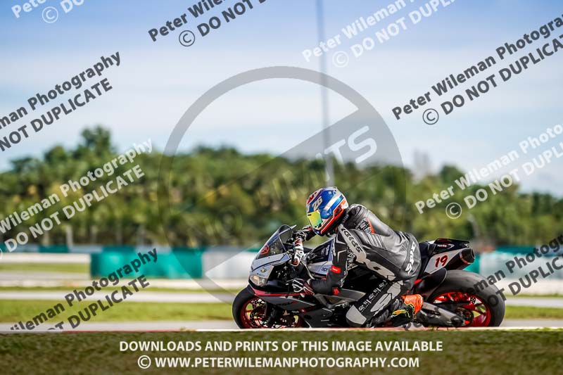 Sepang;event digital images;motorbikes;no limits;peter wileman photography;trackday;trackday digital images